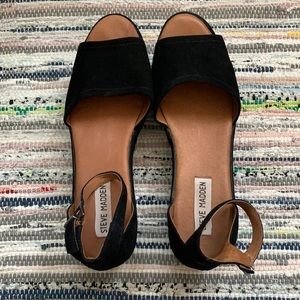 Steve Madden Black Platform Sandals